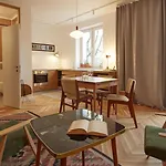 Warsaw Concierge Saska Studio